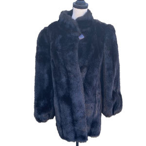 Vintage Jordache Womens Faux Fur Coat w/ pockets